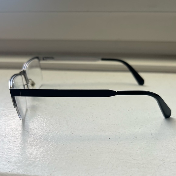 Guess GU1892 Eyeglasses 002 Matte Black - Picture 3 of 6